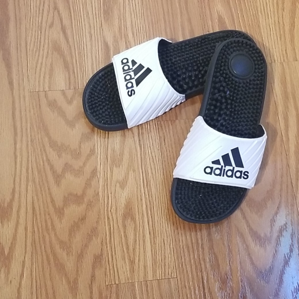 Adidas slides size‎ 6